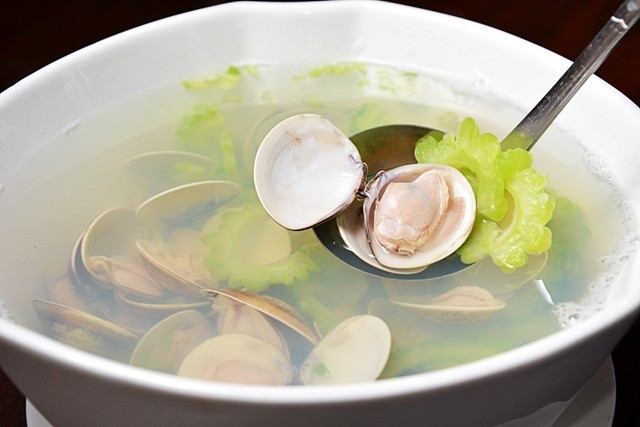 蚌肉苦瓜汤.jpg