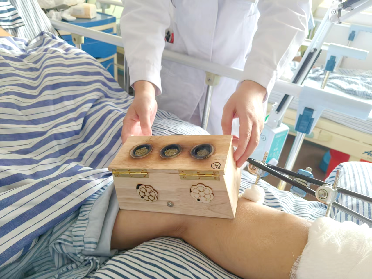 微信图片_2025-11-27_091315_4581.png 微信图片_2025-11-27_091315_4581.png